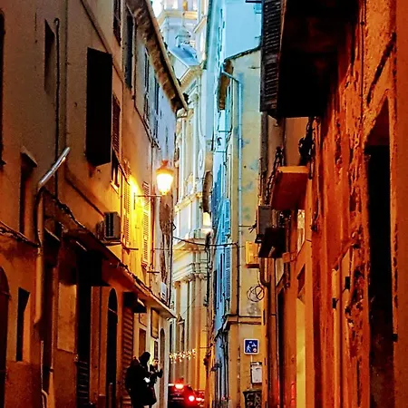 Vue à Bastia, Terrasse Et Piscine Privée. Apartamento Bastia (Corsica)