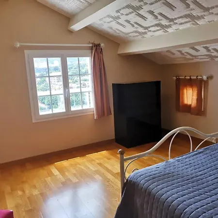 Apartamento Vue à Bastia, Terrasse Et Piscine Privée. Bastia (Corsica)