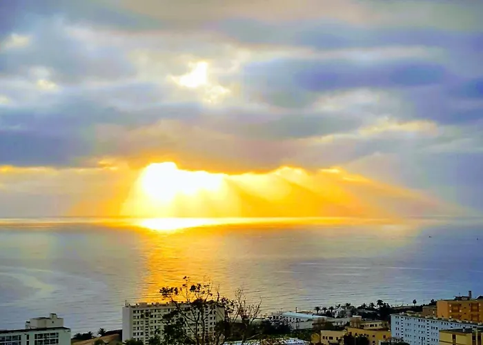 Vue A Bastia, Terrasse Et Piscine Privee. Daire *