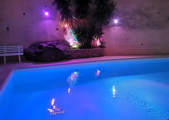 Daire Vue A Bastia, Terrasse Et Piscine Privee. Bastiya