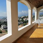 Vue A Bastia, Terrasse Et Piscine Privee. Apartman