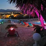 Vue A Bastia, Terrasse Et Piscine Privee. Apartman