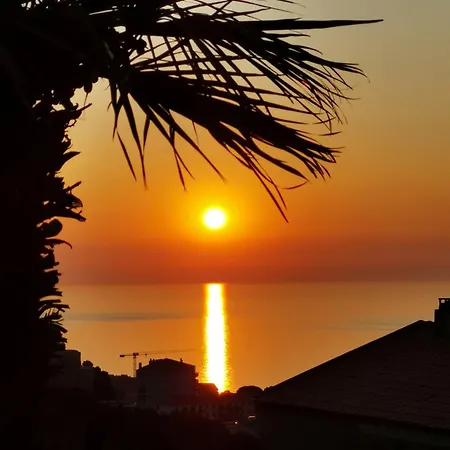 Vue A Bastia, Terrasse Et Piscine Privee. Апартаменты *