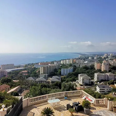Appartement Vue A Bastia, Terrasse Et Piscine Privee. Bastia (Corsica)