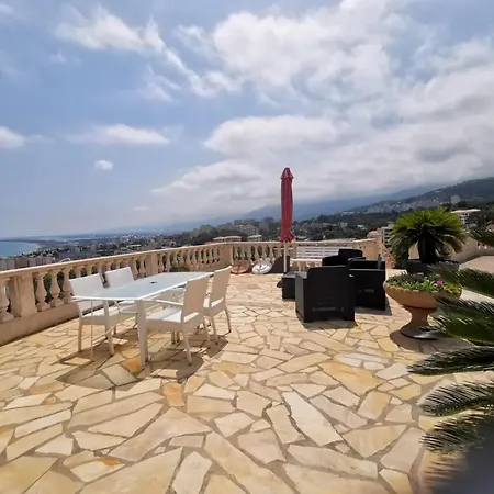 Vue A Bastia, Terrasse Et Piscine Privee. Апартаменты *