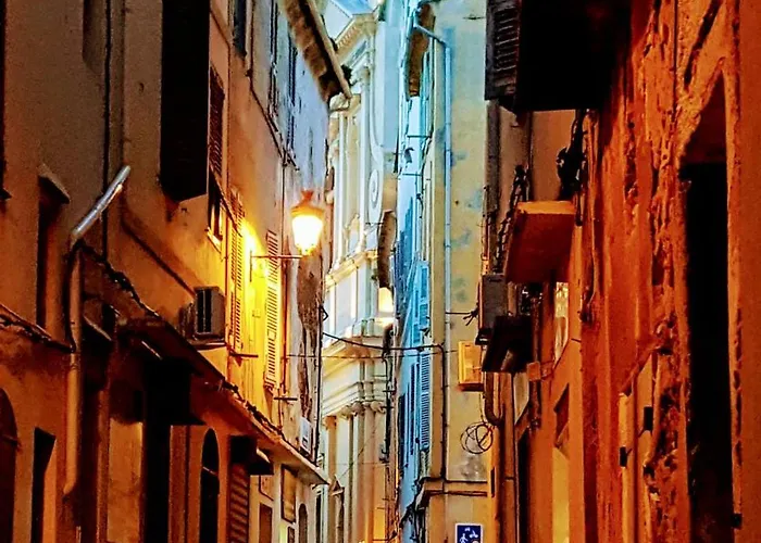 Vue A Bastia, Terrasse Et Piscine Privee. 아파트 바스티아