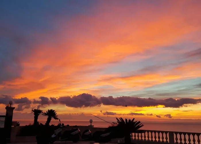 Vue A Bastia, Terrasse Et Piscine Privee. 아파트