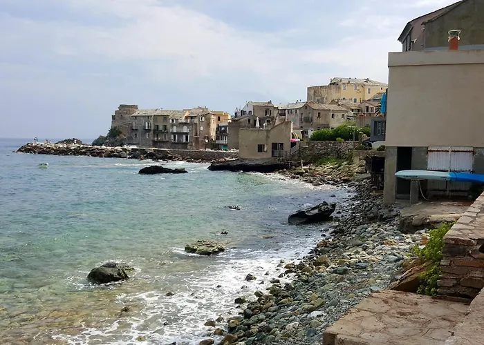 아파트 Vue A Bastia, Terrasse Et Piscine Privee. *